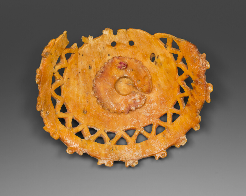 円形のペンダント