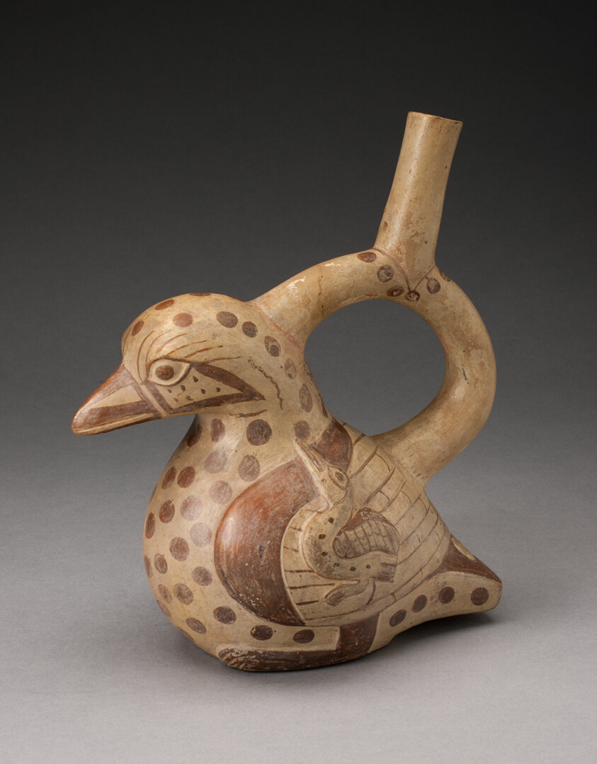 鳥の形の容器