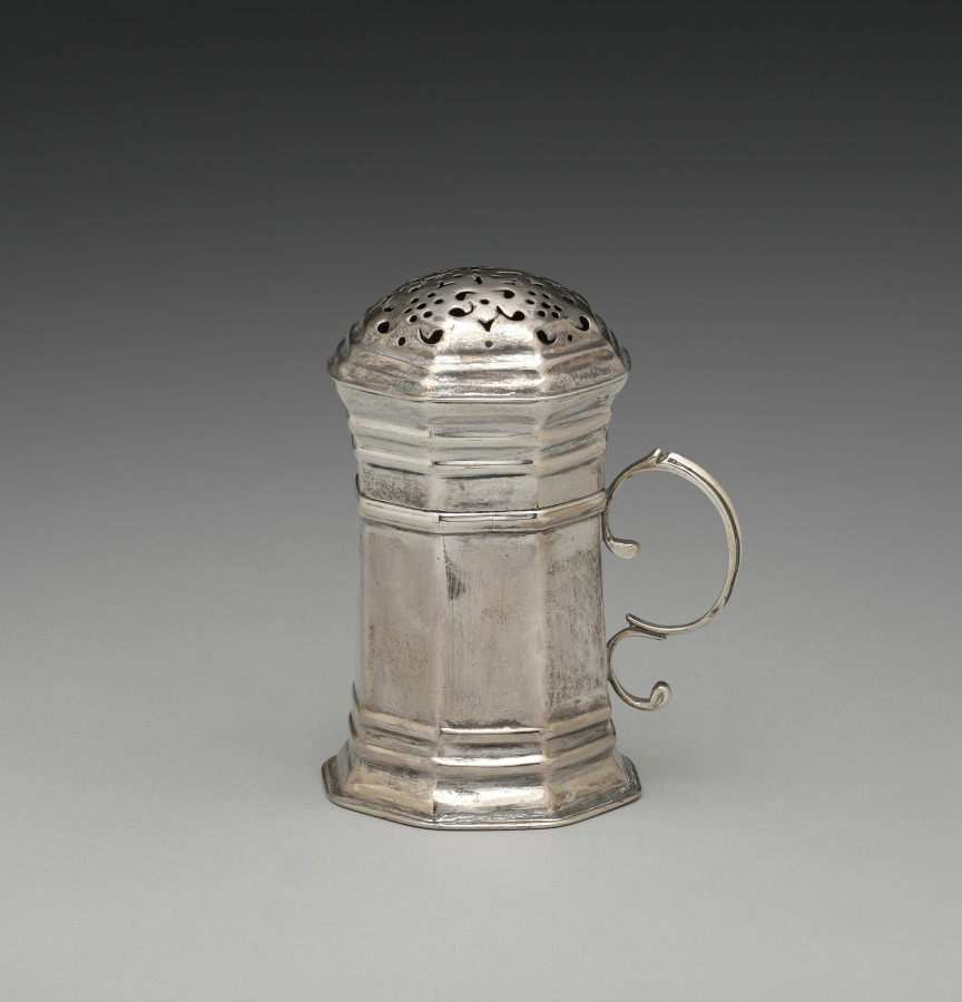 Caster with Lid 