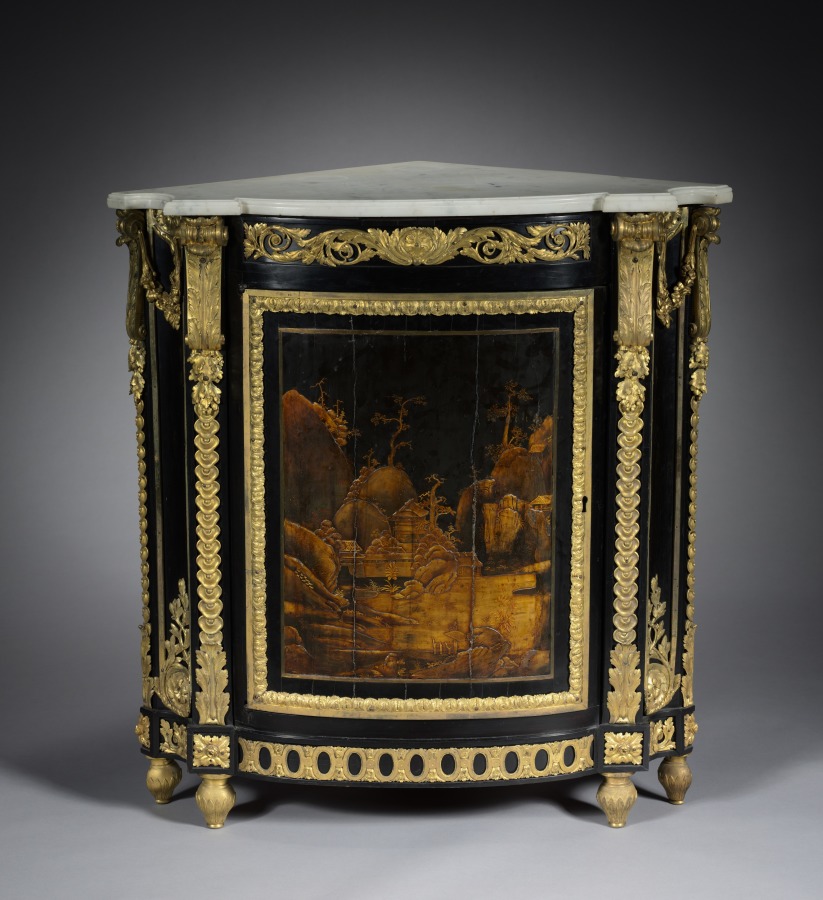 Corner Cabinet