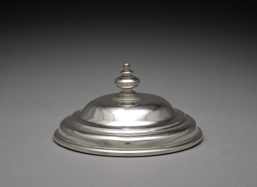 Two-Handled Cup (lid)