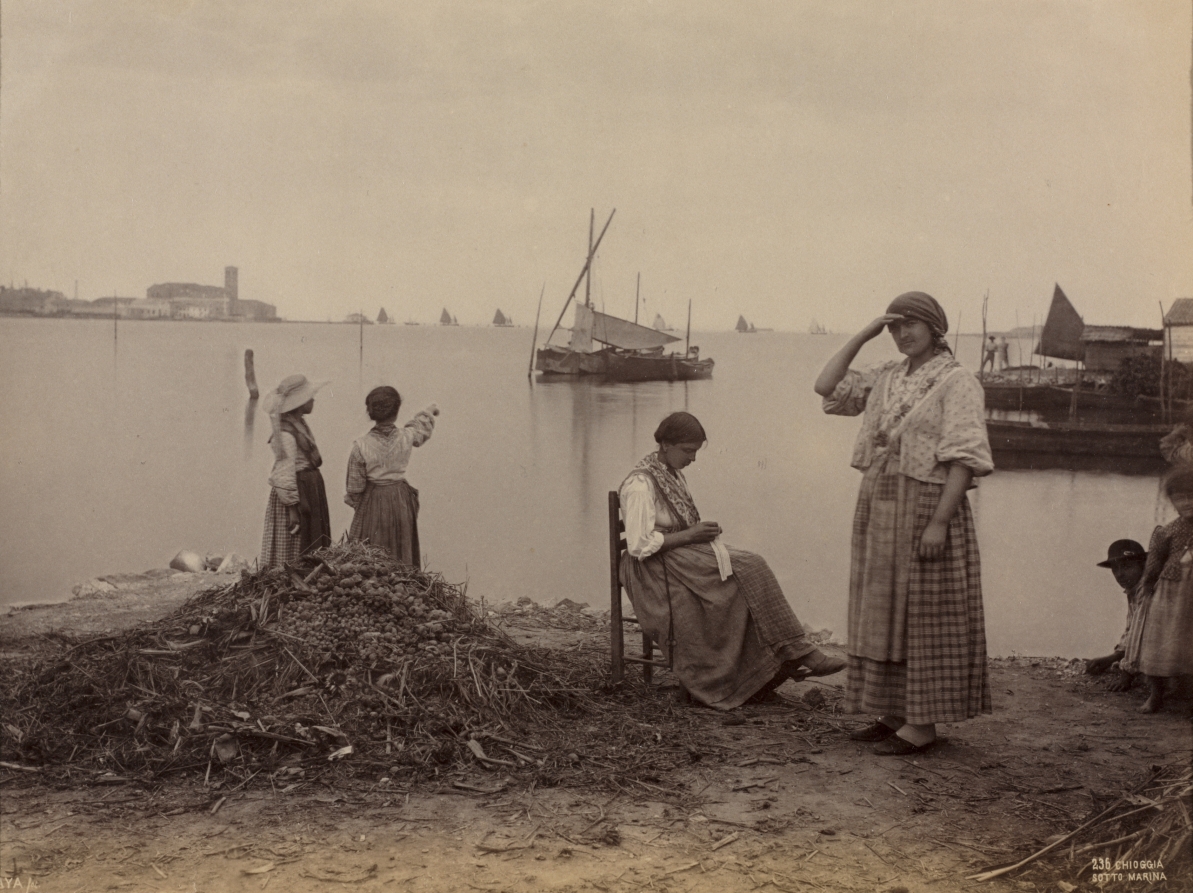 Chioggia, Under the Marina