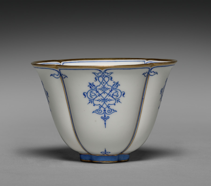 Cup