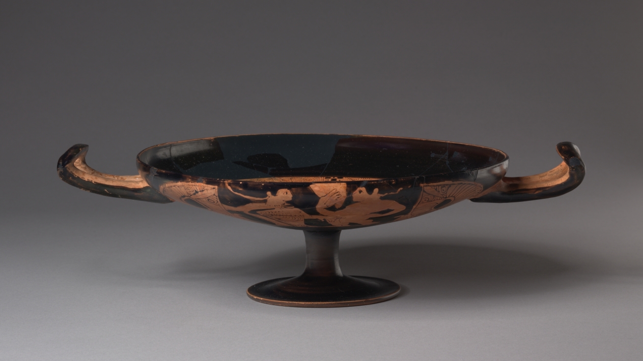 Red-Figure Kylix (Drinking Cup): Artemis and Stag