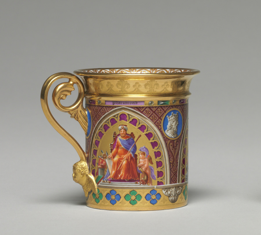 Cup