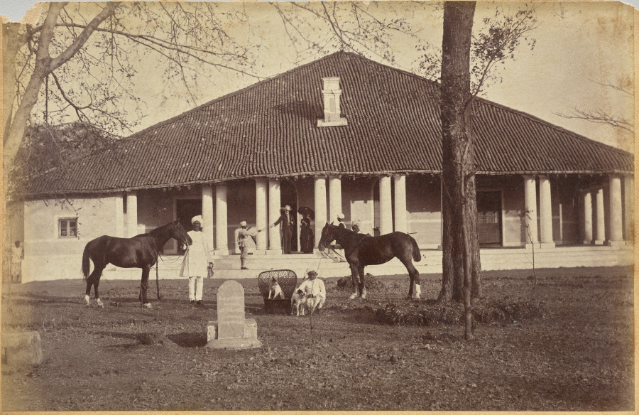 Captain Falkner's Bungalow, Neemuch (recto, top)