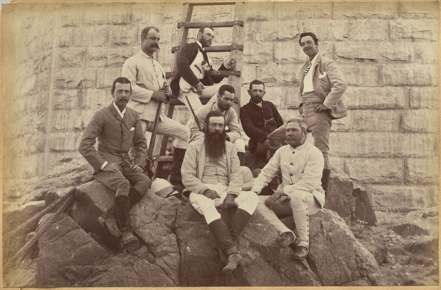 Managing staff of Meprs. Glover & Co. at Sindh Bridge (recto, top)