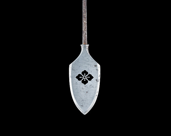 Arrowhead (<i>Yanone</i>)